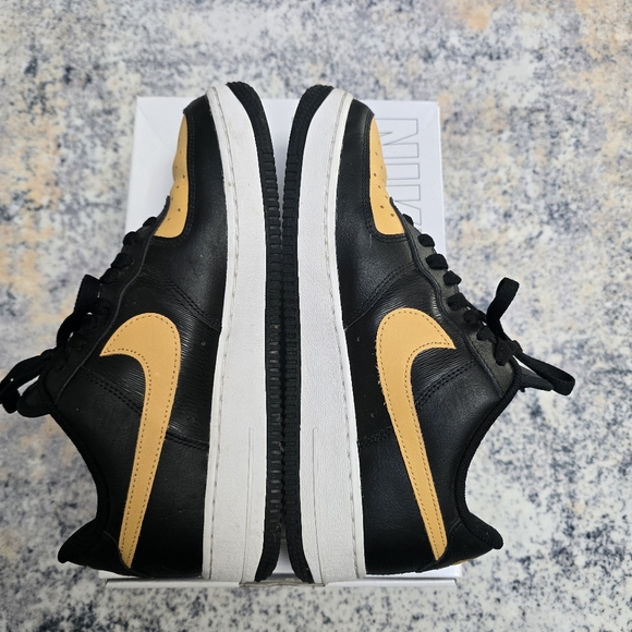 Nike Air Force 1s Black & Gold Custom (NIKE BY YOU) Size 7.5M - Picture 6 of 6